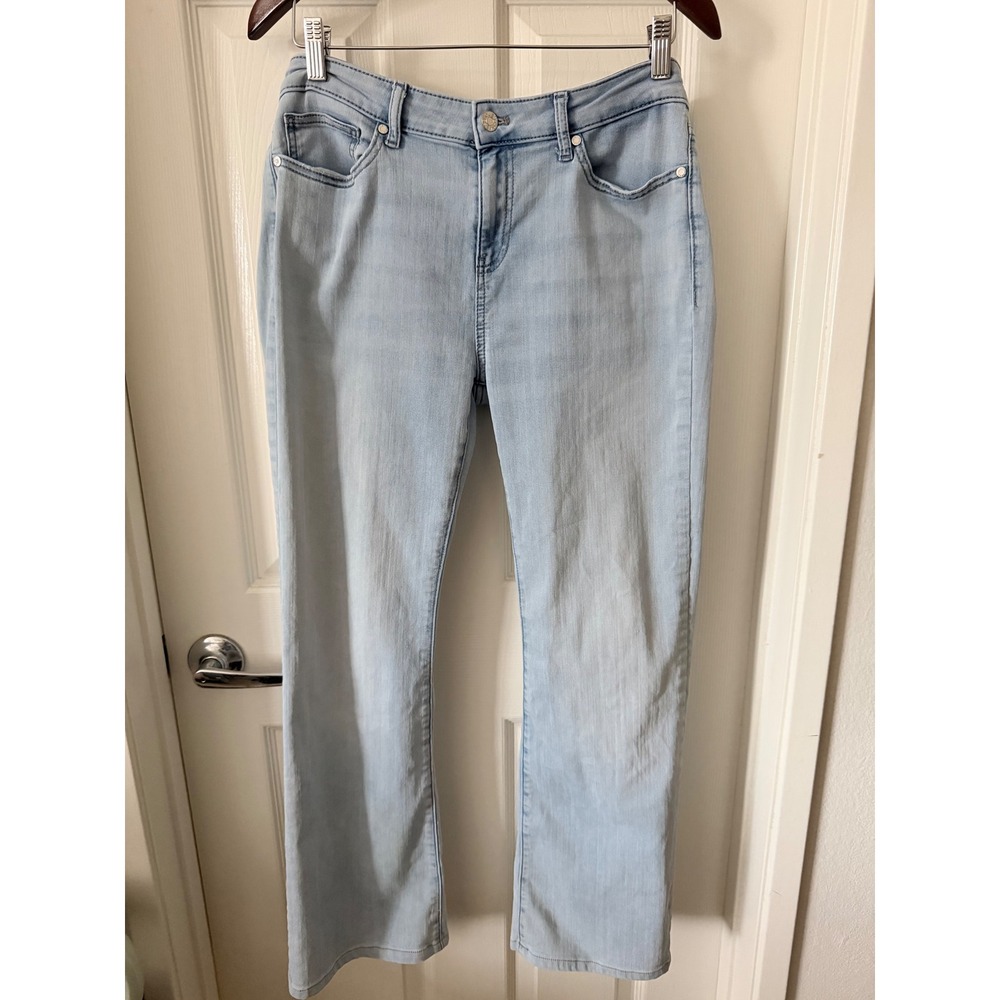 Guess Los Angeles Womens Light Wash Mid Rise Bootcut Jeans Size 32 QBBA38 D4R00